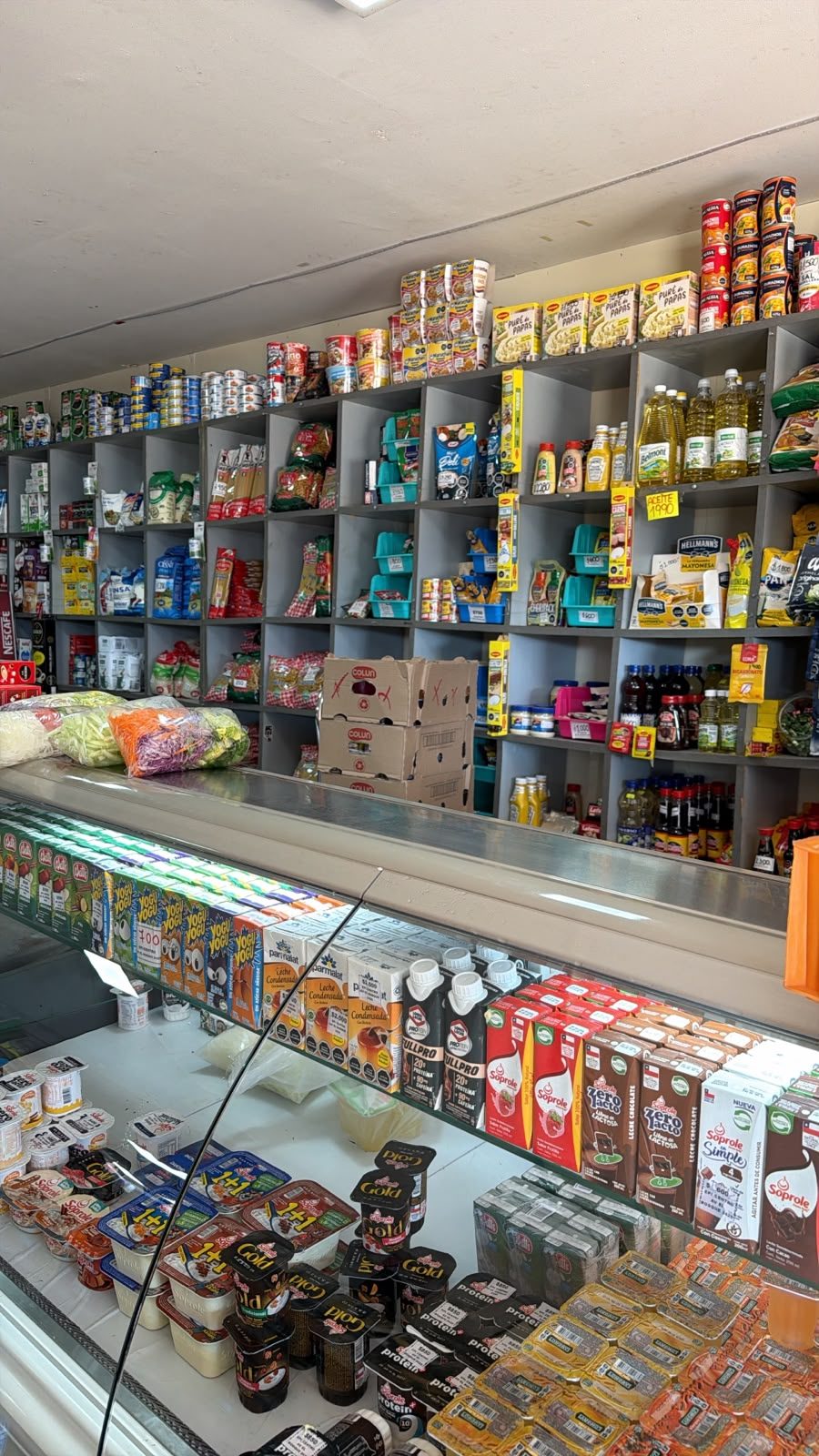 Estantería de abarrotes