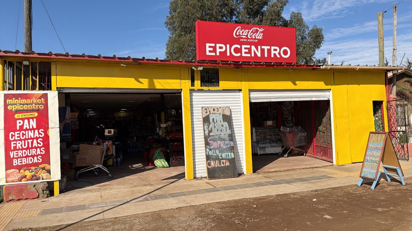 Fachada de Epicentro Minimarket